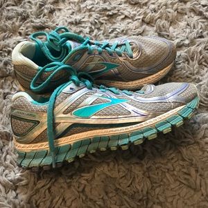 Brooks Running shoes